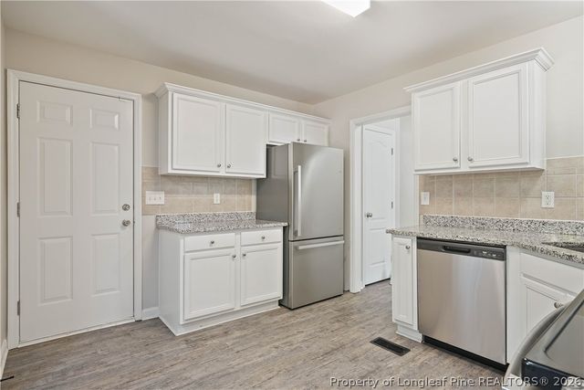 91 English Oak Drive, Bunnlevel, NC 28323
