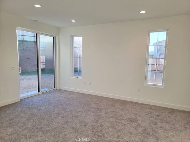 730 Manor Lane, Paso Robles, CA 93446