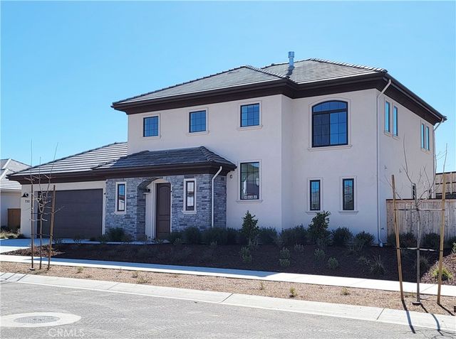 730 Manor Lane, Paso Robles, CA 93446