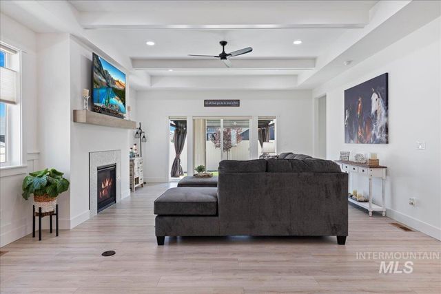 9863 W Aviara St., Star, ID 83669