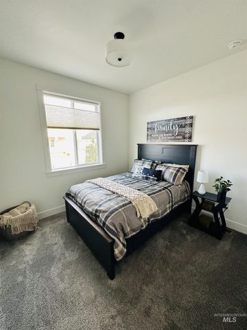 9863 W Aviara St., Star, ID 83669