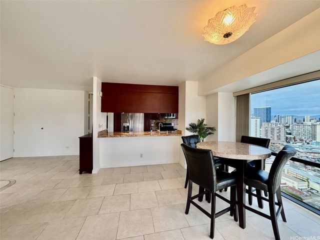 1750 Kalakaua Avenue 2704, Honolulu, HI 96826