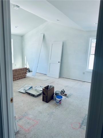 10 Dale Avenue, Cranston, RI 02910