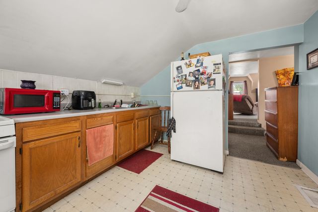 732 Park Avenue, Sycamore, IL 60178