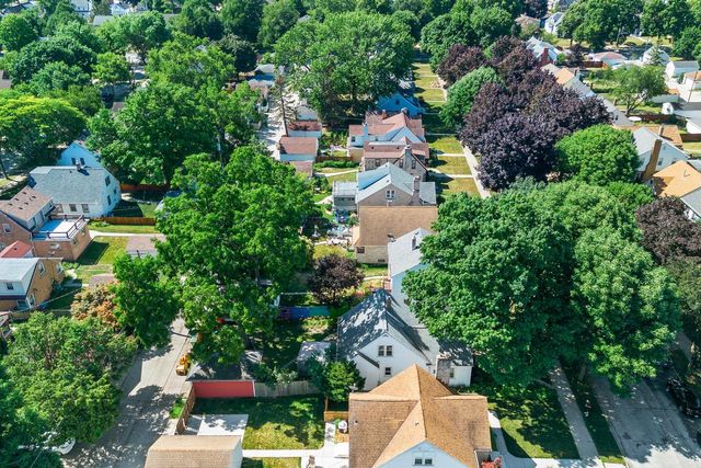 2862 N 78th STREET, Milwaukee, WI 53222