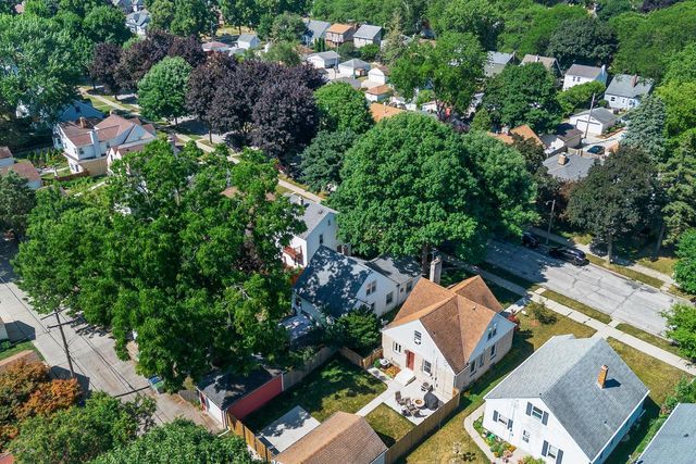 2862 N 78th STREET, Milwaukee, WI 53222