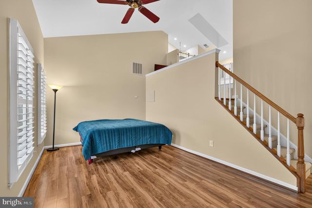 4659 LAMBERT DR, Alexandria, VA 22311
