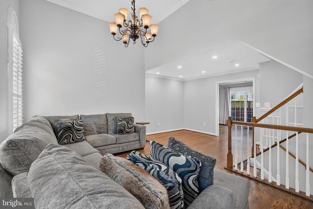 4659 LAMBERT DR, Alexandria, VA 22311