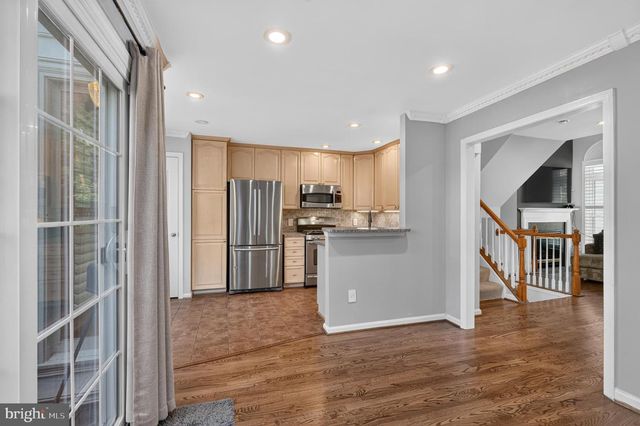 4659 LAMBERT DR, Alexandria, VA 22311