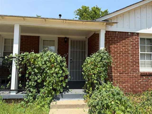 1241 NW 94th Street, Oklahoma City, OK 73114