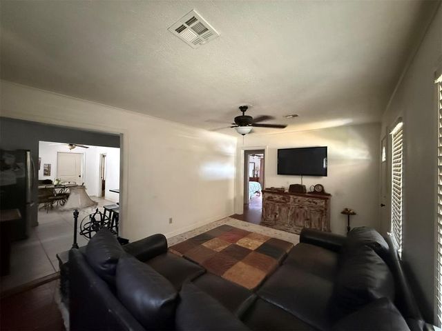 1241 NW 94th Street, Oklahoma City, OK 73114