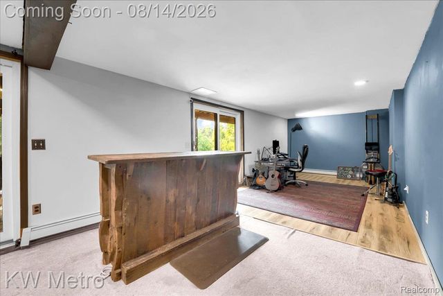 3050 Indian Lake Road, Addison Township, MI 48370