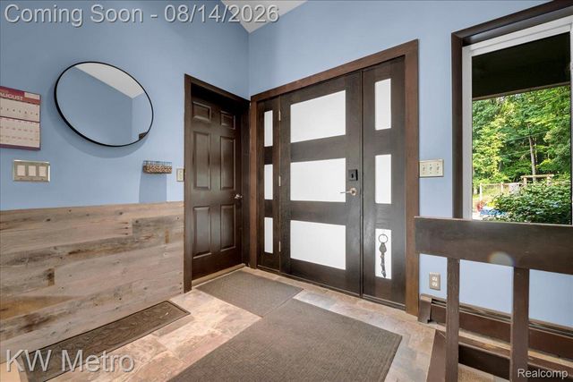 3050 Indian Lake Road, Addison Township, MI 48370