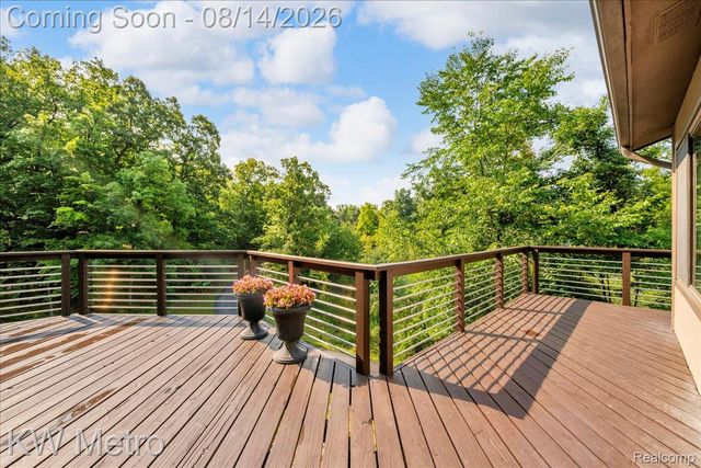3050 Indian Lake Road, Addison Township, MI 48370