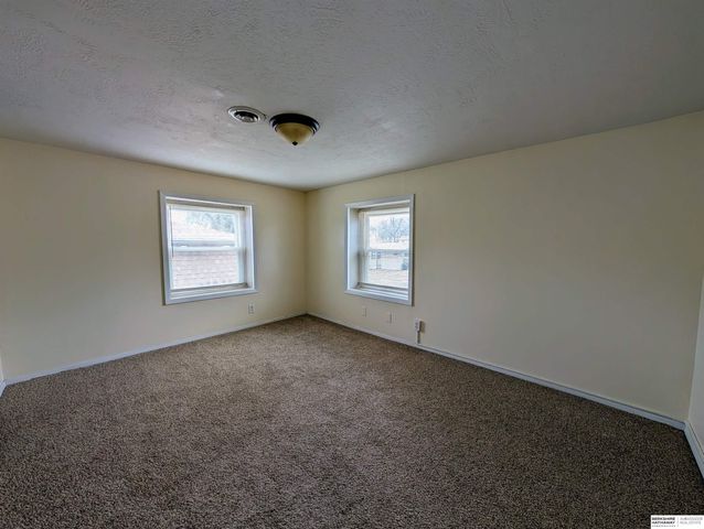 4814 Polk Street, Omaha, NE 68117