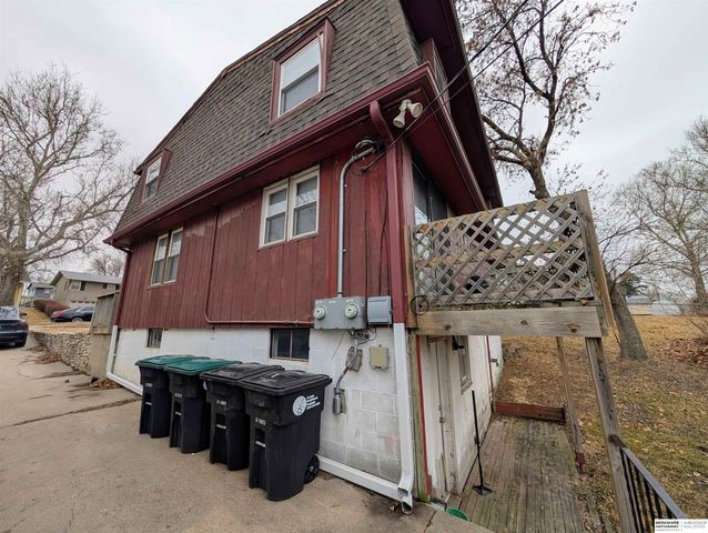 4814 Polk Street, Omaha, NE 68117