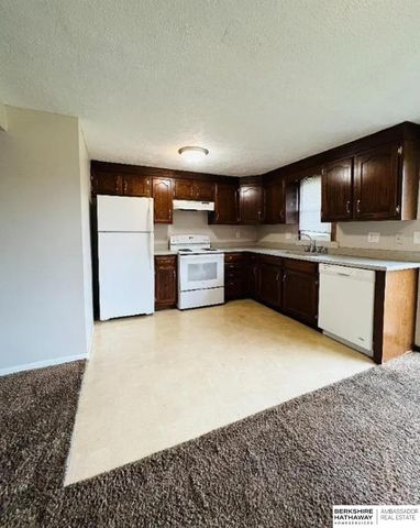 4814 Polk Street, Omaha, NE 68117