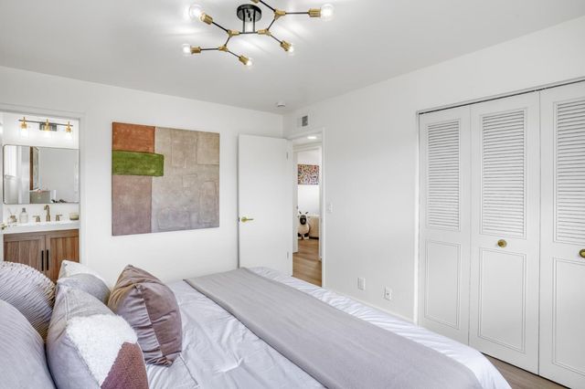 5804 Chesbro Avenue, San Jose, CA 95123