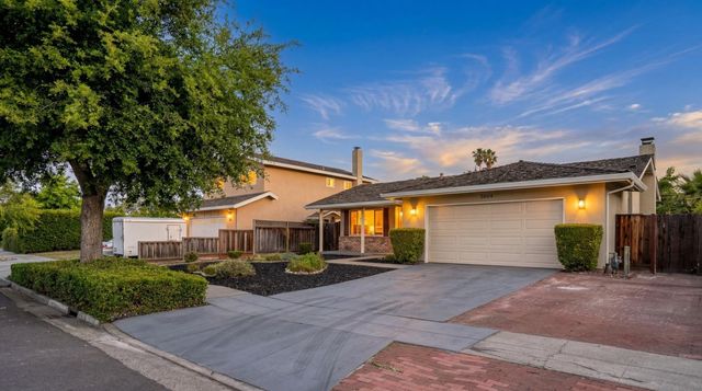 5804 Chesbro Avenue, San Jose, CA 95123