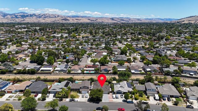 5804 Chesbro Avenue, San Jose, CA 95123