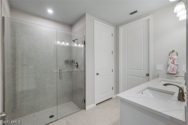 4563 Arboretum CIR 101, Naples, FL 34112