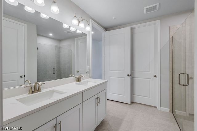4563 Arboretum CIR 101, Naples, FL 34112