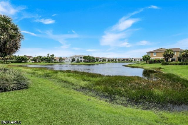 4563 Arboretum CIR 101, Naples, FL 34112