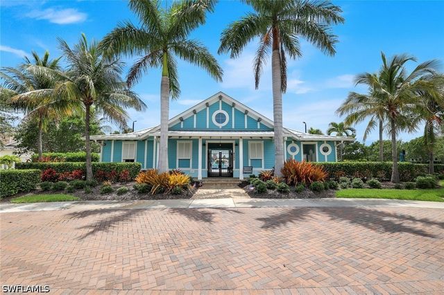 4563 Arboretum CIR 101, Naples, FL 34112
