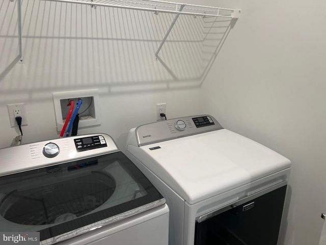 10106 DONATELLO, Princeton, NJ 08540