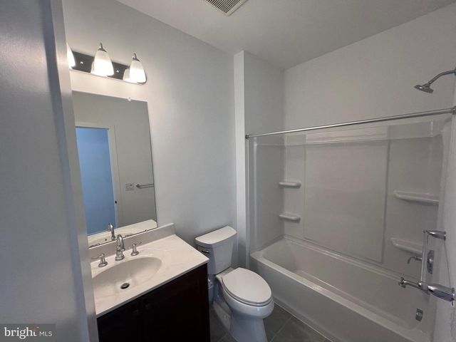 10106 DONATELLO, Princeton, NJ 08540