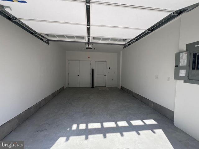 10106 DONATELLO, Princeton, NJ 08540