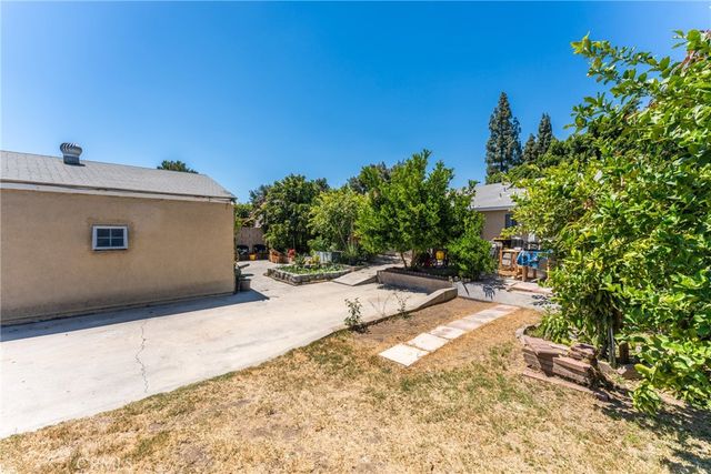 2149 Chestnut Street, San Bernardino, CA 92410