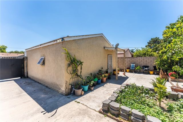 2149 Chestnut Street, San Bernardino, CA 92410
