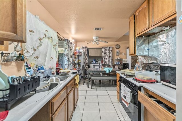 2149 Chestnut Street, San Bernardino, CA 92410