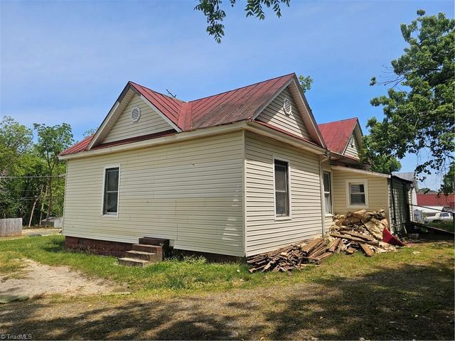 207 Field Street, Reidsville, NC 27320