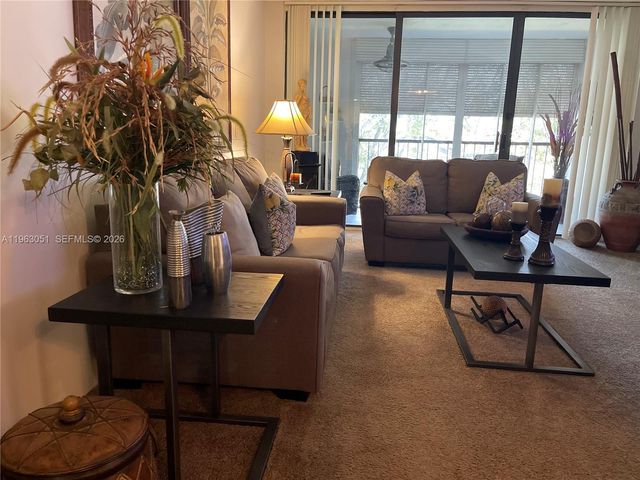 16475 Golf Club Rd 309, Weston, FL 33326