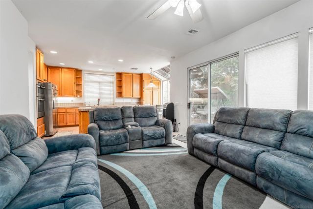 13957 Carmel Ridge Rd, San Diego, CA 92128