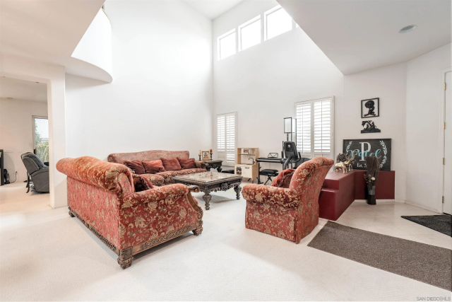 13957 Carmel Ridge Rd, San Diego, CA 92128