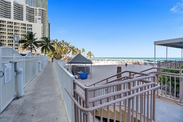 16699 Collins Avenue 1002, Sunny Isles Beach, FL 33160