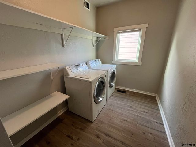 3614 Charles Street, Omaha, NE 68131