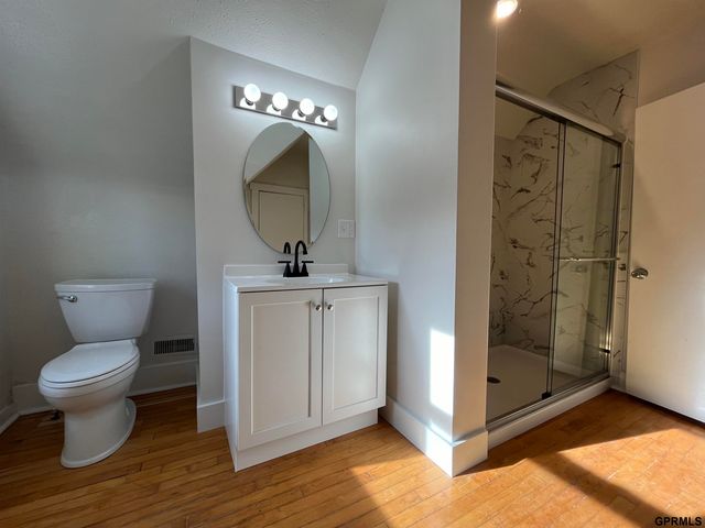 3614 Charles Street, Omaha, NE 68131