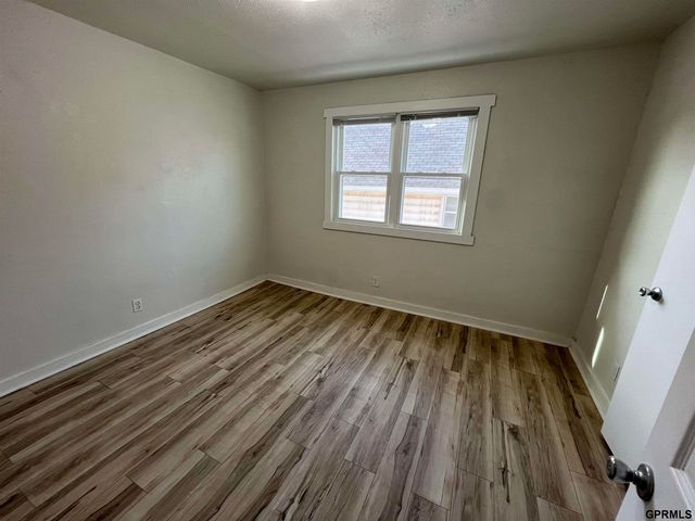 3614 Charles Street, Omaha, NE 68131