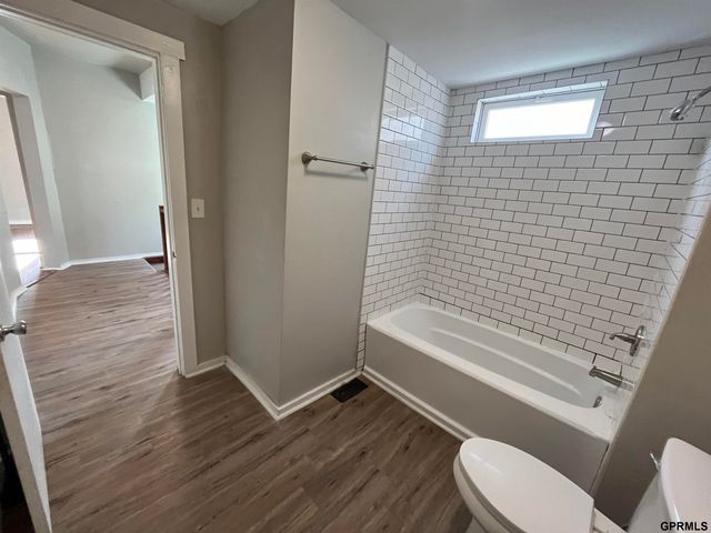 3614 Charles Street, Omaha, NE 68131