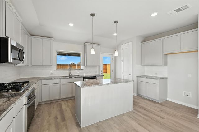 808 Antioch Drive, Princeton, TX 75071