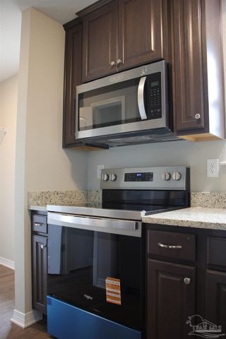 8055 El Estrecho Dr, Pensacola, FL 32514