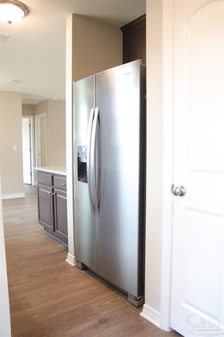 8055 El Estrecho Dr, Pensacola, FL 32514