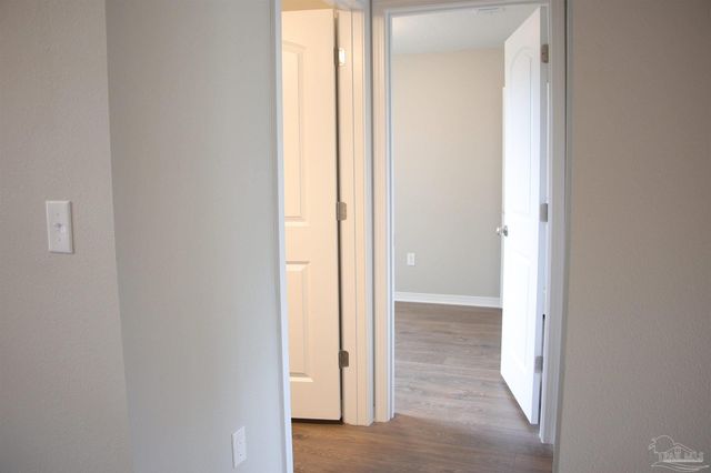 8055 El Estrecho Dr, Pensacola, FL 32514