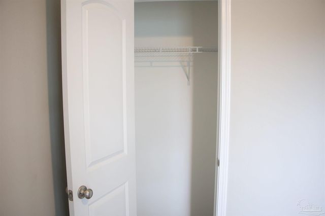 8055 El Estrecho Dr, Pensacola, FL 32514