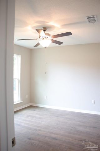 8055 El Estrecho Dr, Pensacola, FL 32514