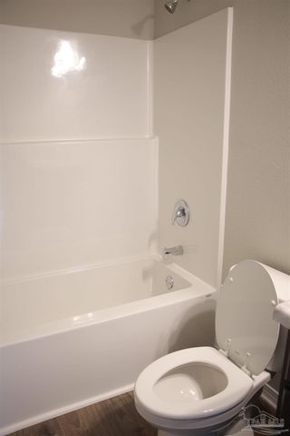 8055 El Estrecho Dr, Pensacola, FL 32514